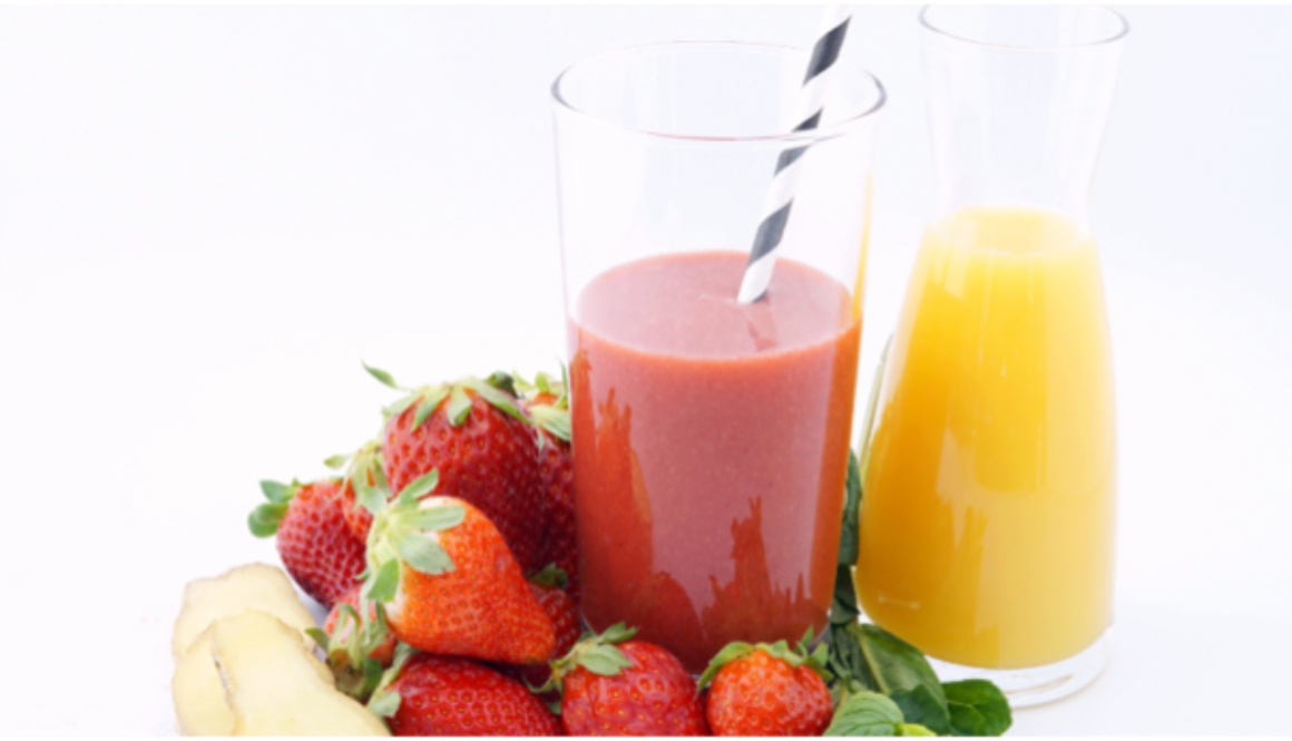 veganske-jahodovo-matove-smoothie-so-zazvorom